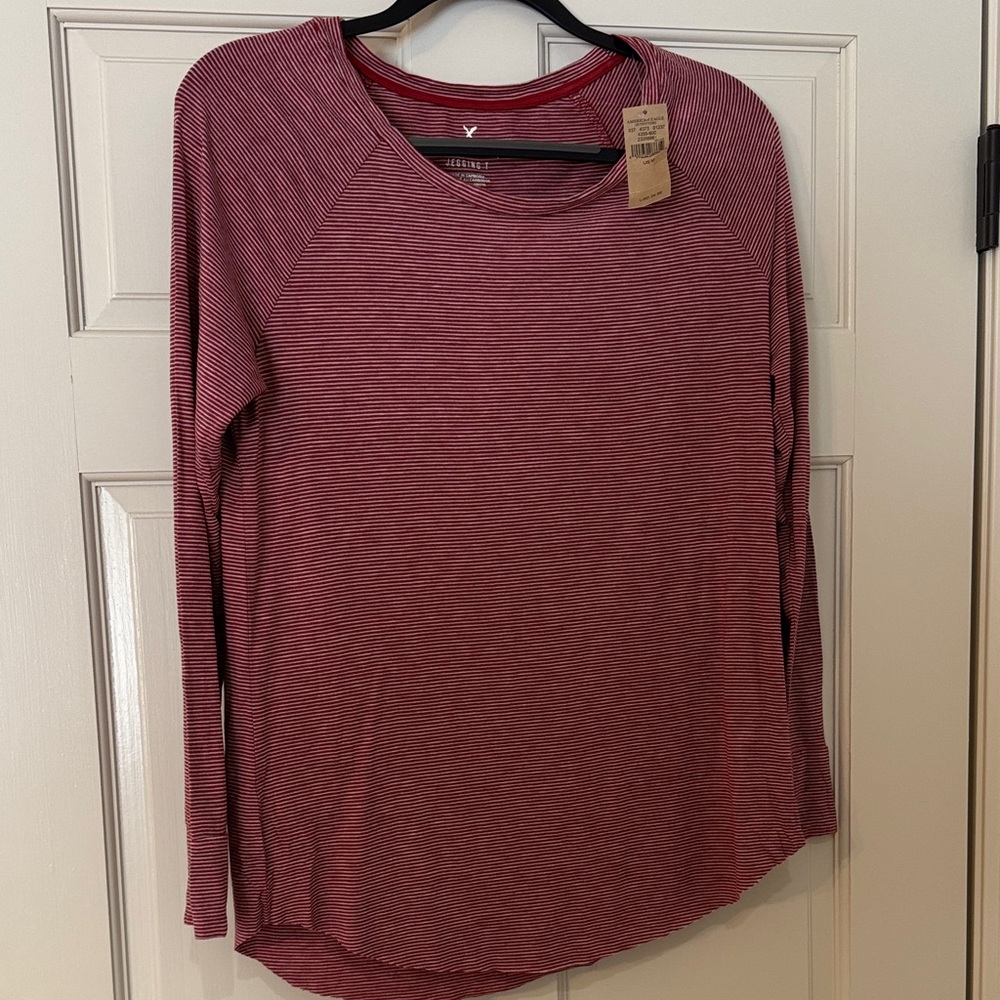 American Eagle Outfitters Red Striped soft & sexy Long Sleeve Tee size M NWT